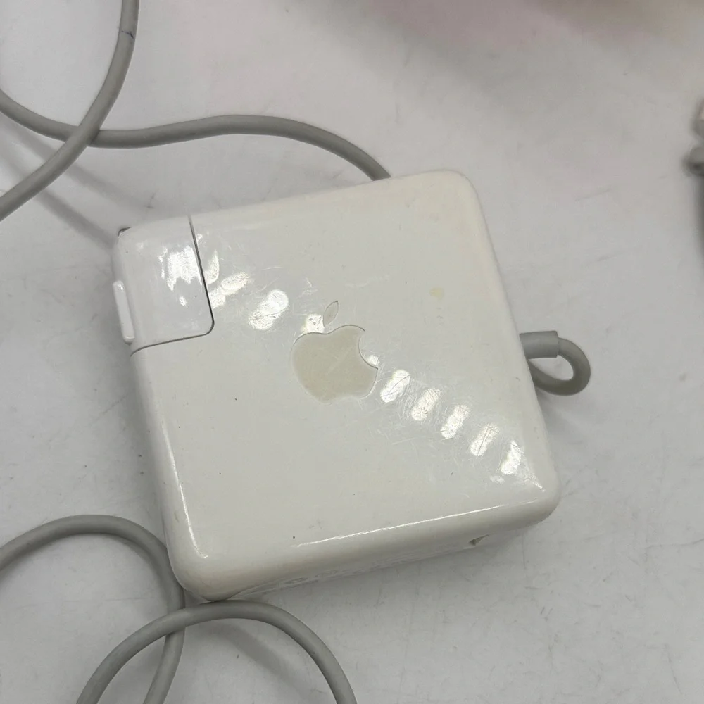Apple White Charging Block 85W Mag Safe Charging Block for Mac